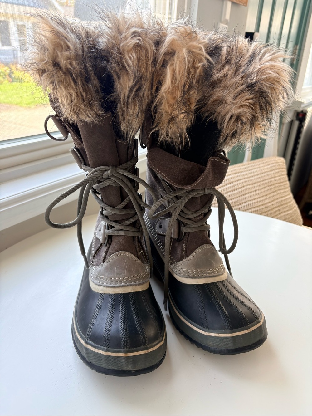 Sorel Joan of Arctic Winter Boots Women's 8 Faux Fur Waterproof